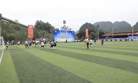 Công ty Than Quang Hanh khai mạc Đại hội Thể dục thể thao năm 2023