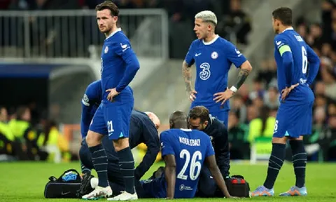 Chelsea "thiệt đơn thiệt kép" sau trận thua Real Madrid