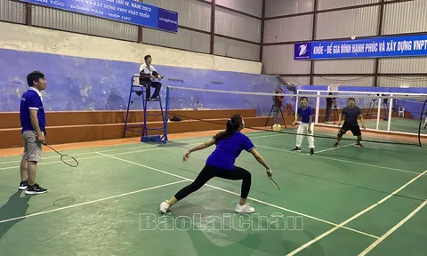 Hội thao “Khỏe để gia đình hạnh phúc và xây dựng VNPT phát triển”