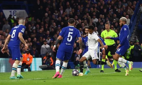 Real Madrid tiễn Chelsea khỏi đấu trường Champions League