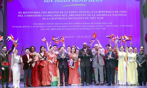 Bộ trưởng Nguyễn Văn Hùng: Việt Nam và Cuba đều giữ được nét đẹp cũng như giá trị của truyền thống, lịch sử dân tộc