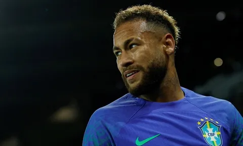 Neymar để ngỏ khả năng trở lại Brazil chơi bóng