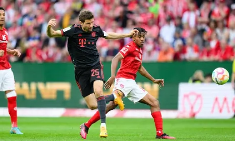 Bayern Munich thua sốc
