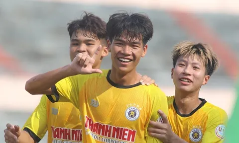 Tứ kết giải Bóng đá U19 Quốc gia 2023: Hà Nội thắng dễ Đồng Tháp, SHB Đà Nẵng thắng sau loạt sút luân lưu