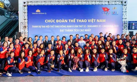 Đoàn Thể thao Việt Nam lên đường tham dự SEA Games 32