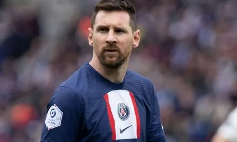Lionel Messi thông báo chia tay Paris Saint-Germain vào cuối mùa giải