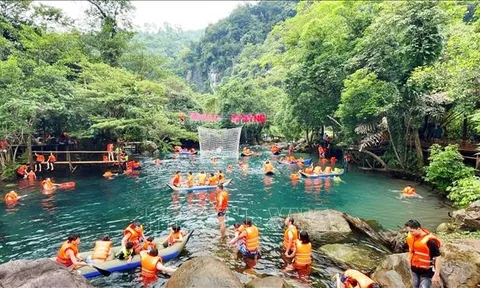 Quảng Bình: Doanh thu du lịch ước đạt 282,5 tỷ đồng dịp nghỉ lễ