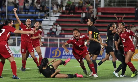 Thắng nhọc Malaysia, Alen Stajcic lại thách đấu nữ Việt Nam 