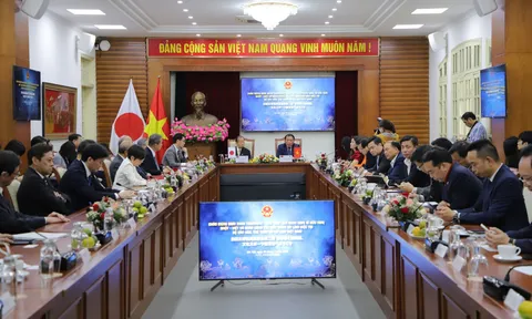 Bộ trưởng Bộ VHTTDL Nguyễn Văn Hùng tiếp Chủ tịch  Liên minh Nghị sĩ hữu nghị Nhật - Việt