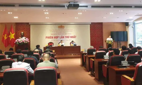 Hội đồng chấm Giải Diên Hồng họp phiên thứ nhất