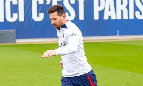 Messi trở lại tập luyện bất chấp án phạt
