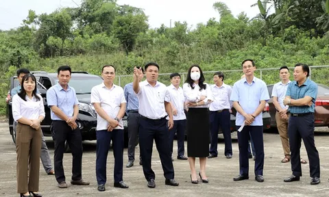 Huyện Thanh Ba giám sát công tác xử lý rác thải