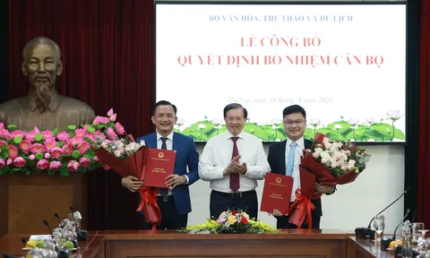 Công bố các quyết định bổ nhiệm nhân sự tại Bộ VHTTDL