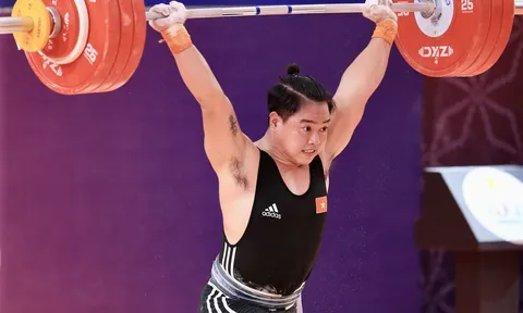 Lực sĩ Nguyễn Quốc Toàn giành huy chương vàng, phá 3 kỷ lục SEA Games