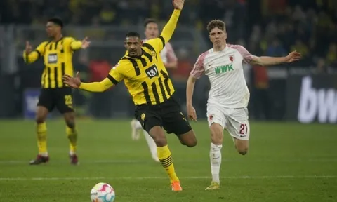 Vòng 33 Bundesliga > Augsburg - Dortmund (22 giờ 30 ngày 21/5): Phất cờ trong cuộc đua vô địch?