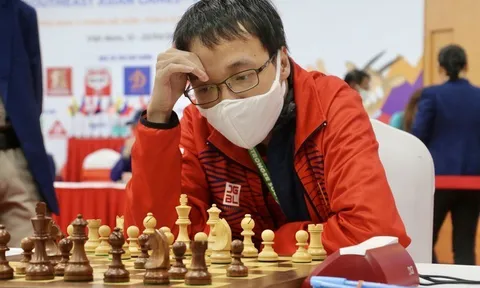 Nguyễn Ngọc Trường Sơn vào chung kết hạng Hai ChessKid Cup