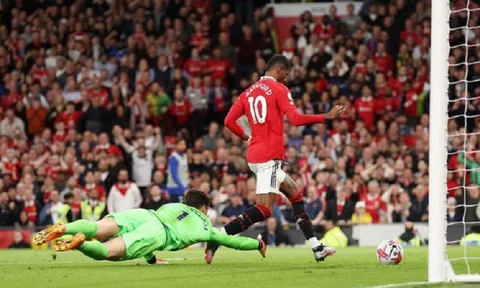 Man United giành vé dự Champions League