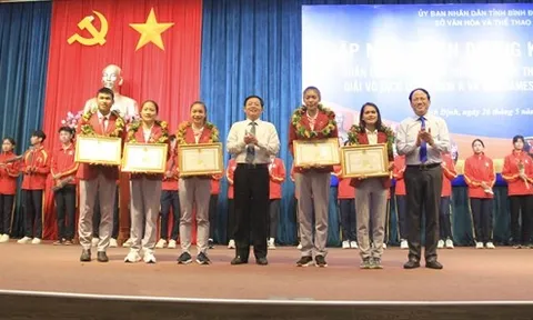 Bình Định tuyên dương, khen thưởng các vận động viên, huấn luyện viên đạt thành tích xuất sắc tại SEA Games 32