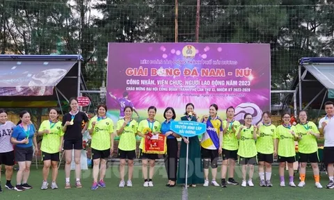 300 đoàn viên tham gia giải Bóng đá nam, nữ thành phố Hải Dương 
