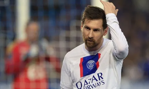 Lionel Messi được chào mời mức lương "khủng"
