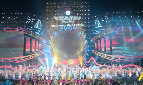 Khai mạc Festival Biển Nha Trang - Khánh Hòa 2023: Bữa tiệc âm thanh và ánh sáng hiện đại, hấp dẫn