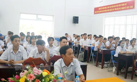 Bến Tre tổ chức tập huấn trọng tài môn Karate