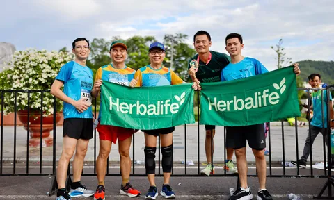 Herbalife Việt Nam tài trợ dinh dưỡng cho VnExpress Marathon Sparkling Quy Nhơn 2023