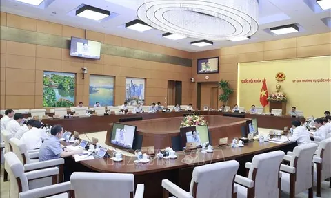 Ủy ban Thường vụ Quốc hội cho ý kiến về 7 dự thảo nghị quyết