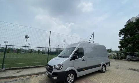 2 xe VAR vừa được FIFA cấp phép cần hoàn tất thủ tục hoán cải