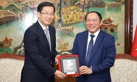 Việt Nam - Trung Quốc: Thúc đẩy mối quan hệ hợp tác chiến lược văn hoá, du lịch lên tầm cao mới