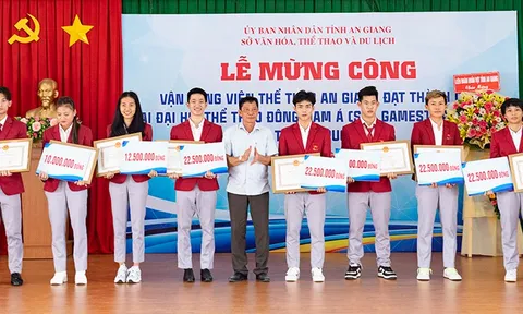 An Giang trao thưởng cho vận động viên, huấn luyện viên đạt thành tích tại SEA Games 32
