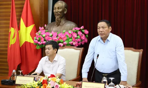 Bộ trưởng Nguyễn Văn Hùng: Nhân lên sức mạnh từ văn hoá và bằng văn hoá để phát triển tỉnh Quảng Trị