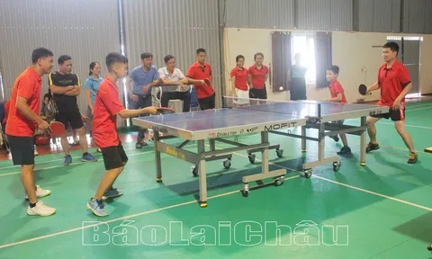 Giải Cầu lông - Bóng bàn gia đình tỉnh Lai Châu lần thứ I