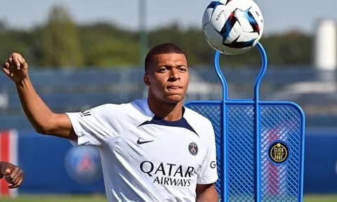 Paris Saint-Germain bị chỉ trích vì “ngược đãi” Kylian Mbappe