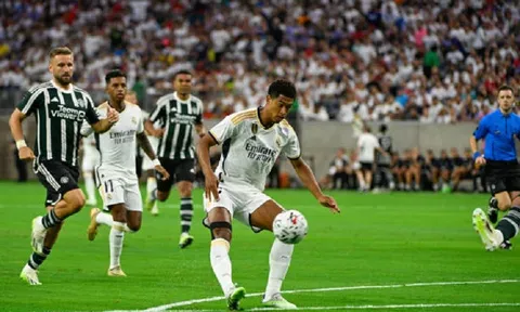 Real Madrid hạ gục Man United