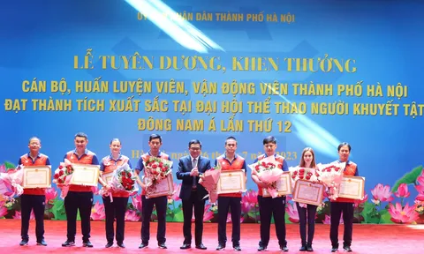Hà Nội tuyên dương, khen thưởng vận động viên, huấn luyện viên người khuyết tật đạt thành tích xuất sắc 