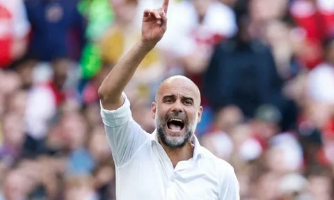 Huấn luyện viên Pep Guardiola lỡ cơ hội tái lập chiến tích