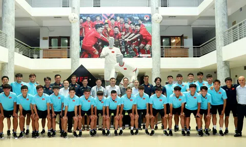 Thường trực Ban chấp hành LĐBĐVN động viên và giao nhiệm vụ cho đội tuyển U23 Việt Nam dự giải Đông Nam Á