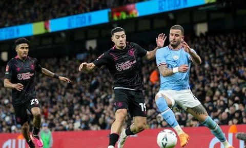 Khởi tranh Premier League và các giải đấu hàng đầu châu Âu