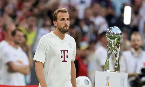 Bayern Munich thua thảm trong ngày Harry Kane ra mắt