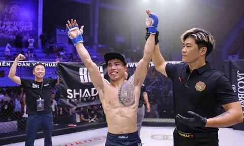 Võ sĩ Phạm Văn Nam bảo vệ thành công đai vô địch giải MMA Championship 08-2023