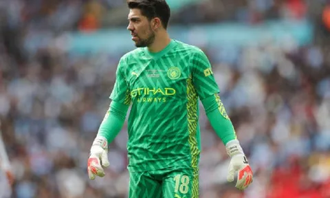 Bayern Munich muốn chiêu mộ thủ môn của Man City