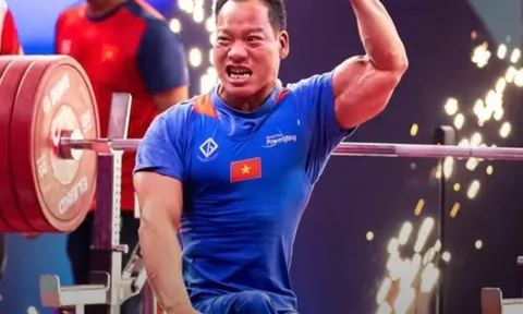 Lê Văn Công giành huy chương vàng giải vô địch Cử tạ người khuyết tật thế giới năm 2023 