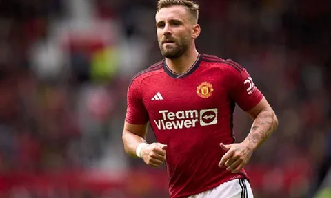 Man City đón tân binh thứ ba, Man United mất thêm Luke Shaw