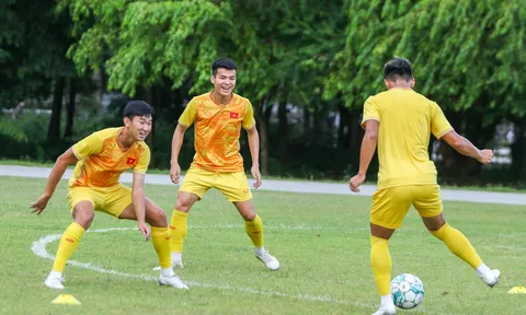 Đội tuyển U23 Việt Nam thoải mái tinh thần trước trận chung kết giải Đông Nam Á