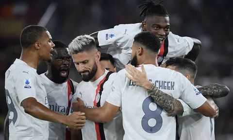 Tổng hợp vòng 3 Serie A: Thành Milan mở hội, Roma lâm nguy