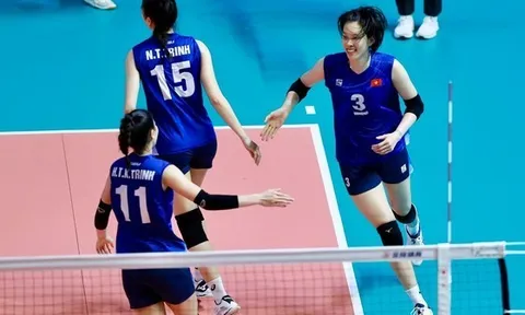 Tuyển Bóng chuyền nữ Việt Nam đang tập huấn tại Quảng Ninh trước thềm ASIAD 19