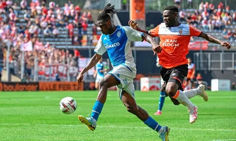 Monaco củng cố vị trí số 1 Ligue 1, PSG khởi đầu tệ nhất từ khi đổi chủ