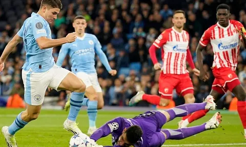 Man City lội ngược dòng giành trọn 3 điểm trận mở màn Champions League