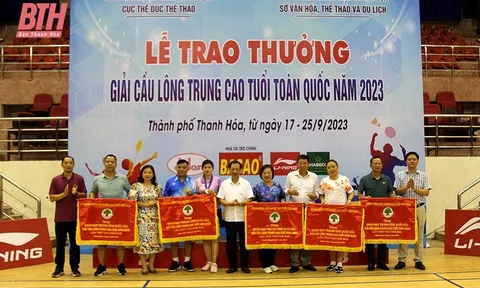 Bế mạc giải Cầu lông trung, cao tuổi toàn quốc năm 2023